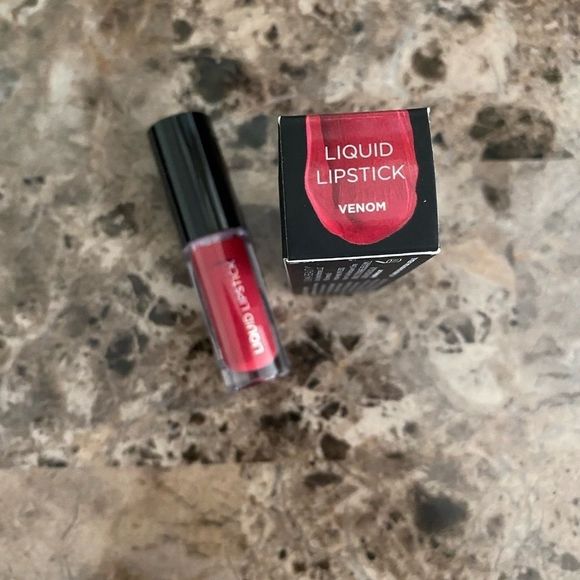 Sigma Beauty Liquid Lipstick Venom 0.05 oz/ 1.4g Sample Makeup Beauty Lips New - Picture 2 of 3